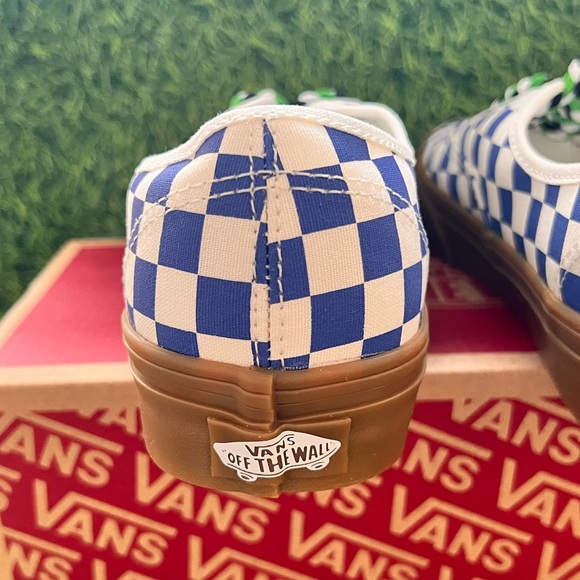 VANS CHECKERBOARD AUTHENTIC blue/whate - Picture 3 of 10